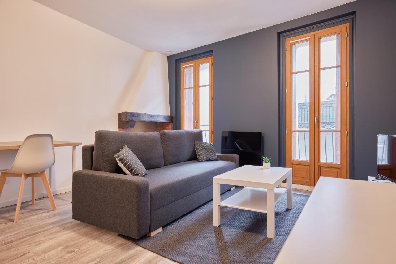 T2Lescordeliers Apartment Pamiers Bagian luar foto