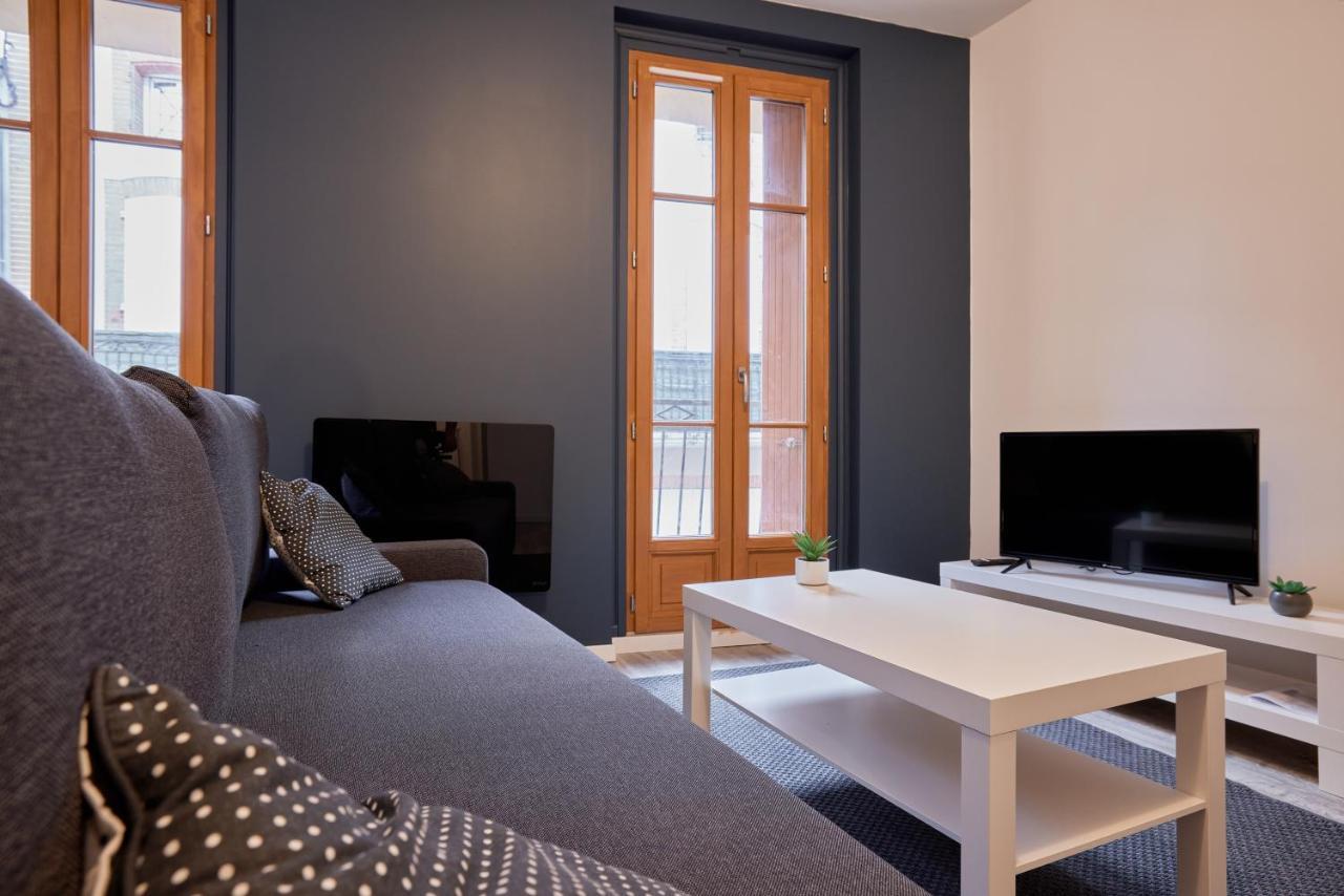 T2Lescordeliers Apartment Pamiers Bagian luar foto