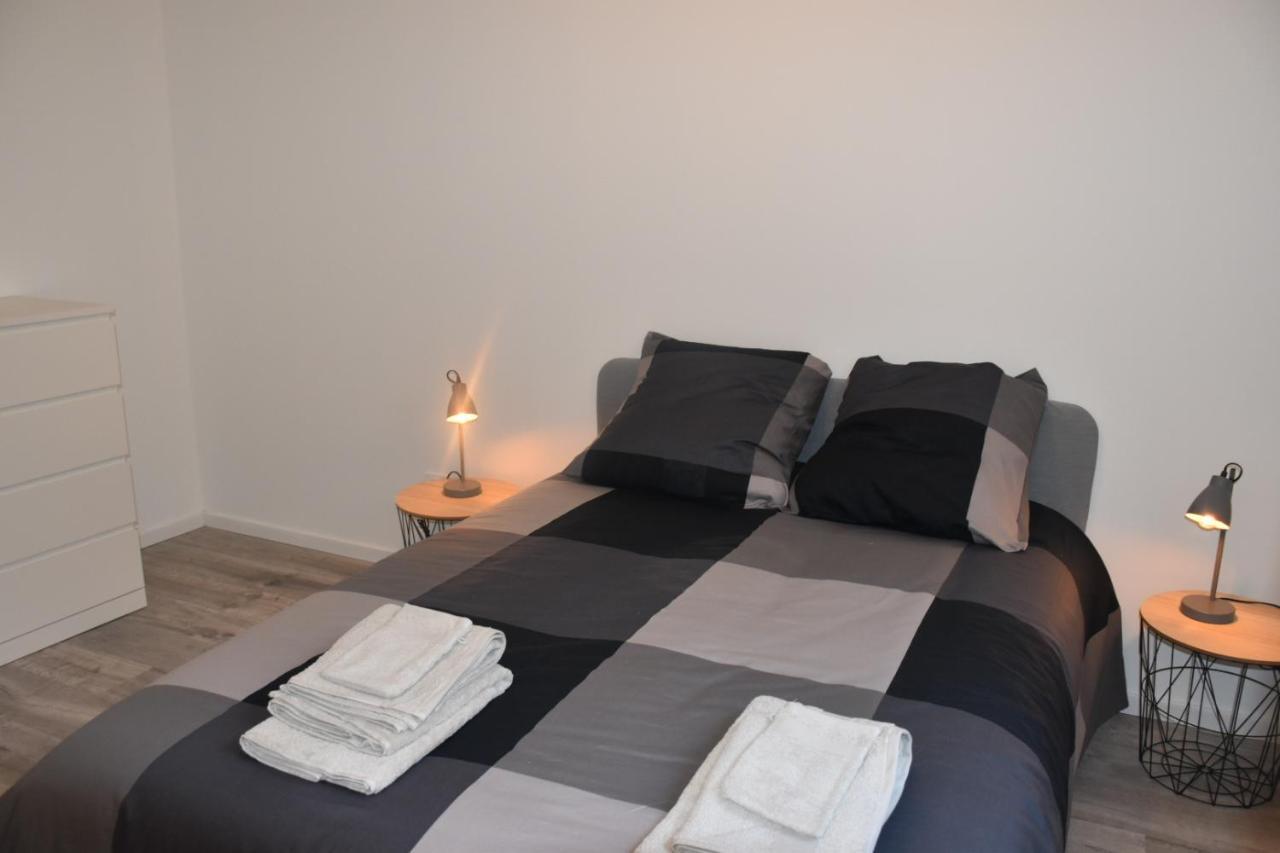 T2Lescordeliers Apartment Pamiers Bagian luar foto