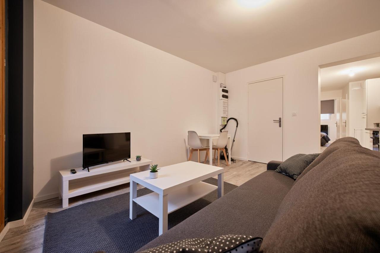 T2Lescordeliers Apartment Pamiers Bagian luar foto